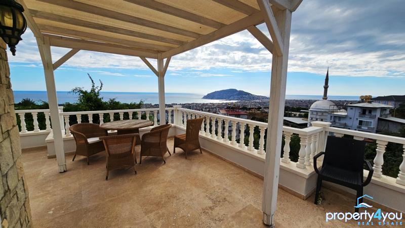 Luxuri�ses Wohnen in Alanya Cikcilli - Beliebte Luxusanlage - Super Panorama aufs Meer