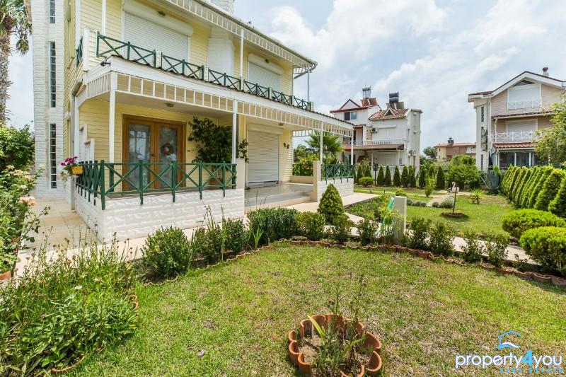 Sehr moderne freistehende Villa in Antalya Belek Sehr moderne freistehende Villa in Antalya Belek